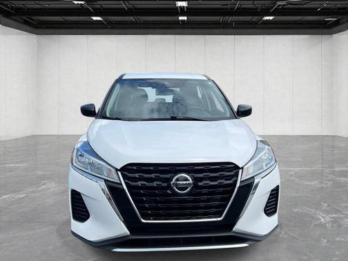 Fresh Powder 2021 Nissan Kicks S