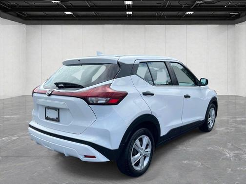 Fresh Powder 2021 Nissan Kicks S