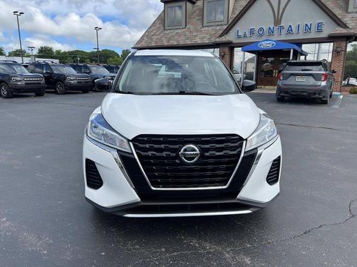 Fresh Powder 2021 Nissan Kicks S