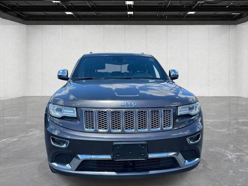 Crystal Metallic 2015 Jeep Grand Cherokee Summit