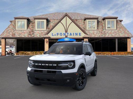 Oxford White 2025 Ford Bronco Sport Outer Banks
