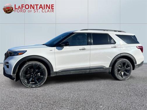 2023 Ford Explorer ST-Line