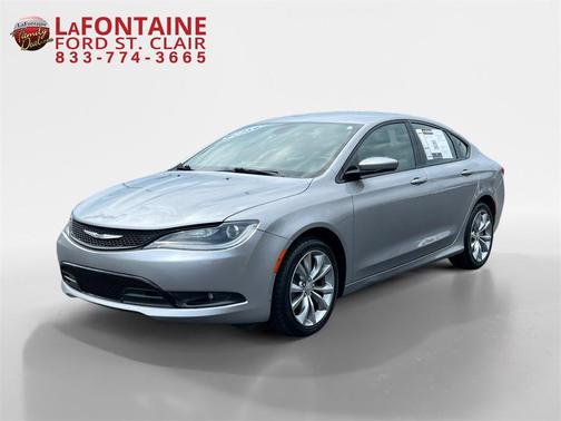 2015 Chrysler 200 S