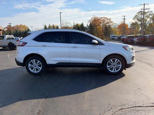 White Platinum Clearcoat Metallic 2019 Ford Edge SEL
