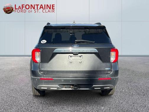 Magnetic 2020 Ford Explorer XLT