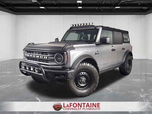 Silver 2021 Ford Bronco Black Diamond