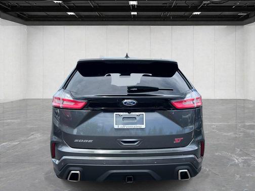 Magnetic 2019 Ford Edge ST