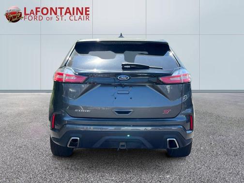 Magnetic 2019 Ford Edge ST