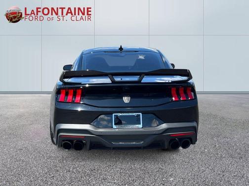 Shadow Black 2024 Ford Mustang Dark Horse