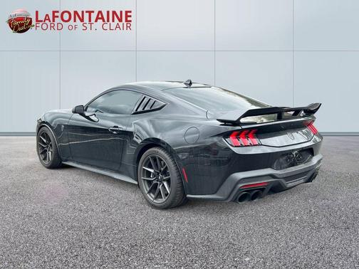 Shadow Black 2024 Ford Mustang Dark Horse