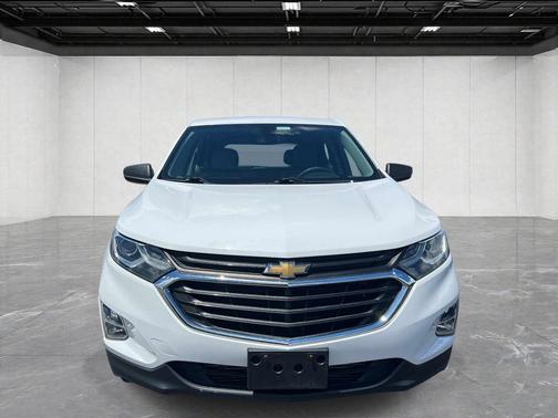 Summit White 2018 Chevrolet Equinox LS