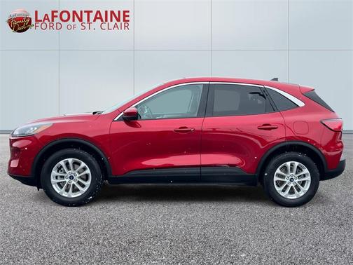 2020 Ford Escape SE