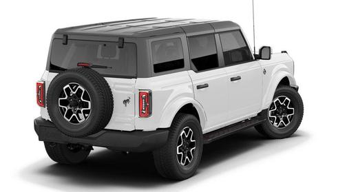 Oxford White 2026 Ford Bronco Outer Banks