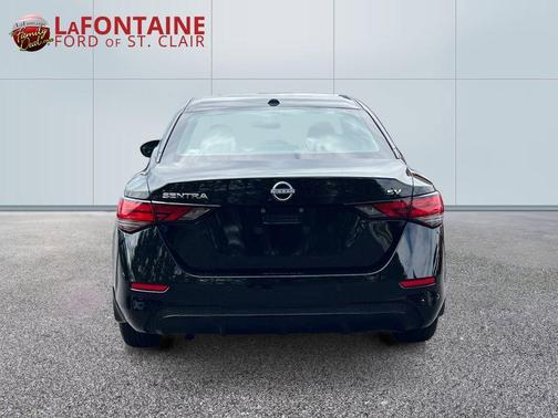 Black 2024 Nissan Sentra SV