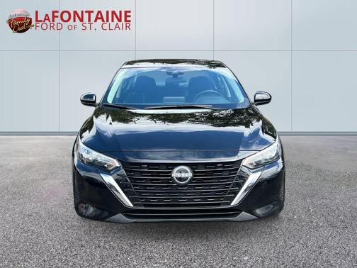 Black 2024 Nissan Sentra SV