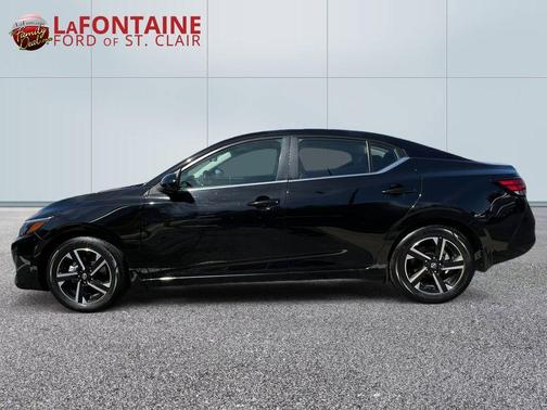 Black 2024 Nissan Sentra SV