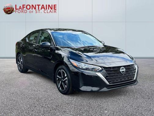 Black 2024 Nissan Sentra SV