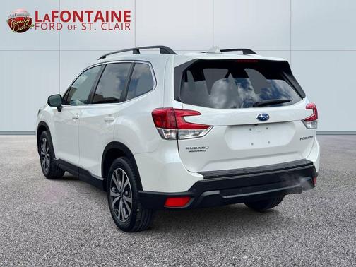 Crystal White Pearl 2020 Subaru Forester Limited