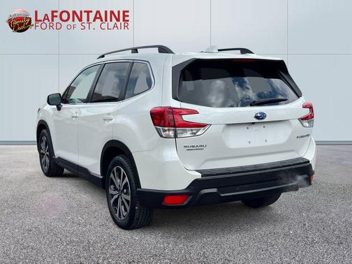 Crystal White Pearl 2020 Subaru Forester Limited