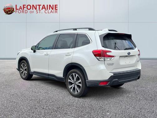 Crystal White Pearl 2020 Subaru Forester Limited