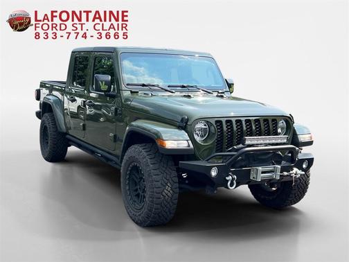 2023 Jeep Gladiator Sport