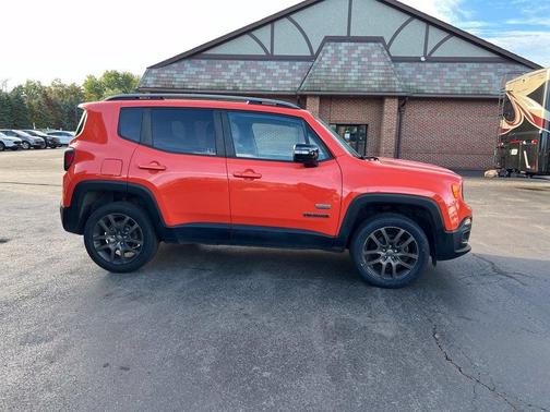 Orange 2016 Jeep Renegade Latitude