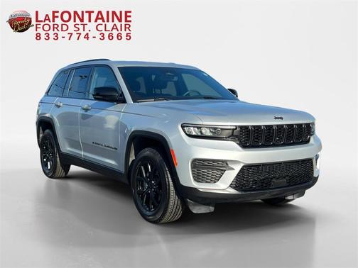 2024 Jeep Grand Cherokee Laredo