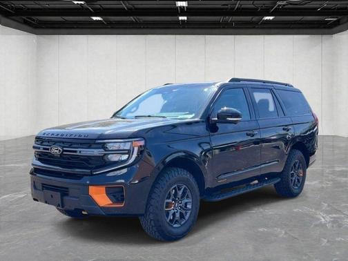 Black Metallic 2025 Ford Expedition Tremor