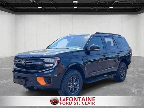 Black Metallic 2025 Ford Expedition Tremor