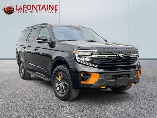 Black Metallic 2025 Ford Expedition Tremor