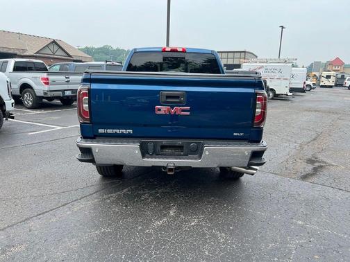 Blue Metallic 2017 GMC Sierra 1500 SLT