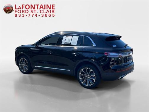 2023 Lincoln Nautilus Reserve