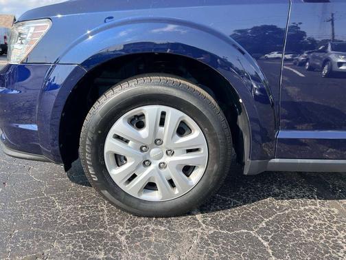 Blue Pearl 2020 Dodge Journey SE Value