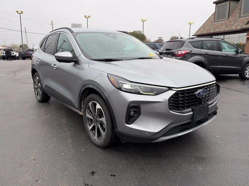 Silver 2024 Ford Escape Platinum
