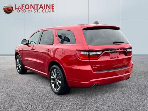 Red Line 2014 Dodge Durango SXT