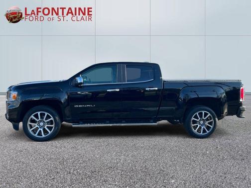 Onyx Black 2021 GMC Canyon Denali