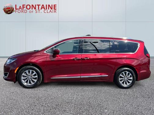 2019 Chrysler Pacifica Touring-L Plus