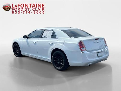 2013 Chrysler 300 Base