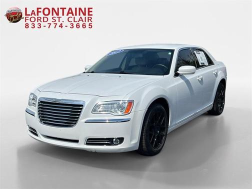 2013 Chrysler 300 Base