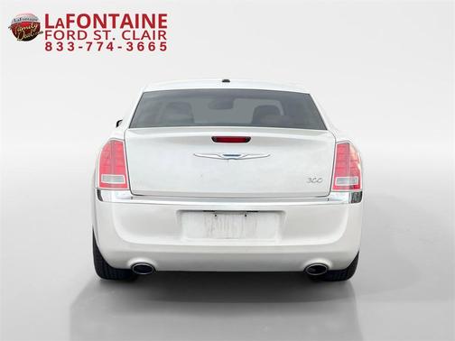 2013 Chrysler 300 Base