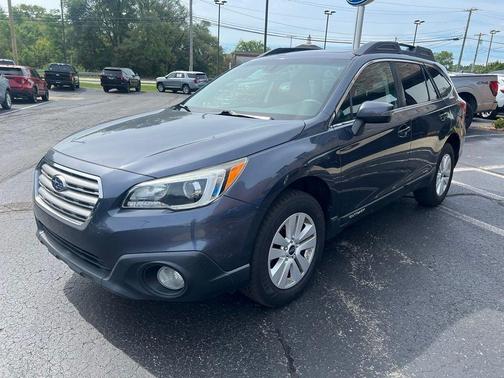 Carbide Gray Metallic 2017 Subaru Outback 2.5i Premium