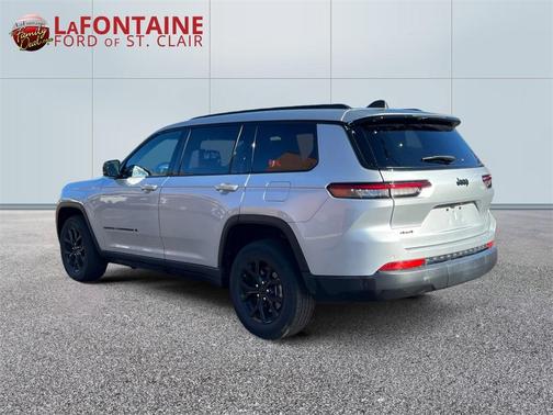 2024 Jeep Grand Cherokee L Laredo