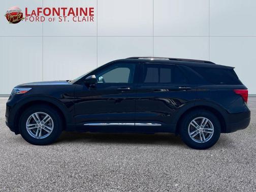 Black Metallic 2024 Ford Explorer XLT