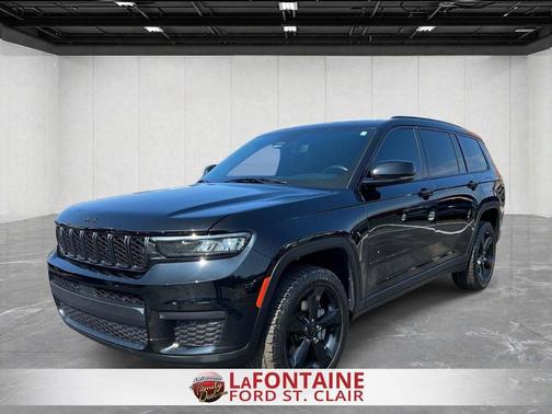 Diamond Black 2022 Jeep Grand Cherokee L Laredo