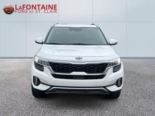 Snow White Pearl 2021 Kia Seltos SX