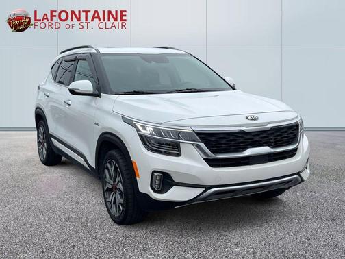 Snow White Pearl 2021 Kia Seltos SX