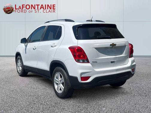 Summit White 2020 Chevrolet Trax LT