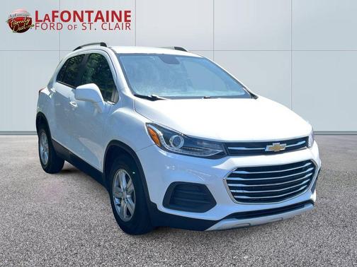 Summit White 2020 Chevrolet Trax LT