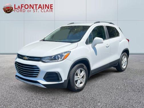 Summit White 2020 Chevrolet Trax LT