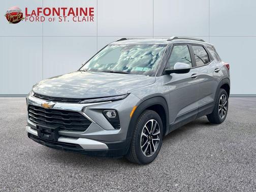 Sterling Gray Metallic 2025 Chevrolet Trailblazer LT
